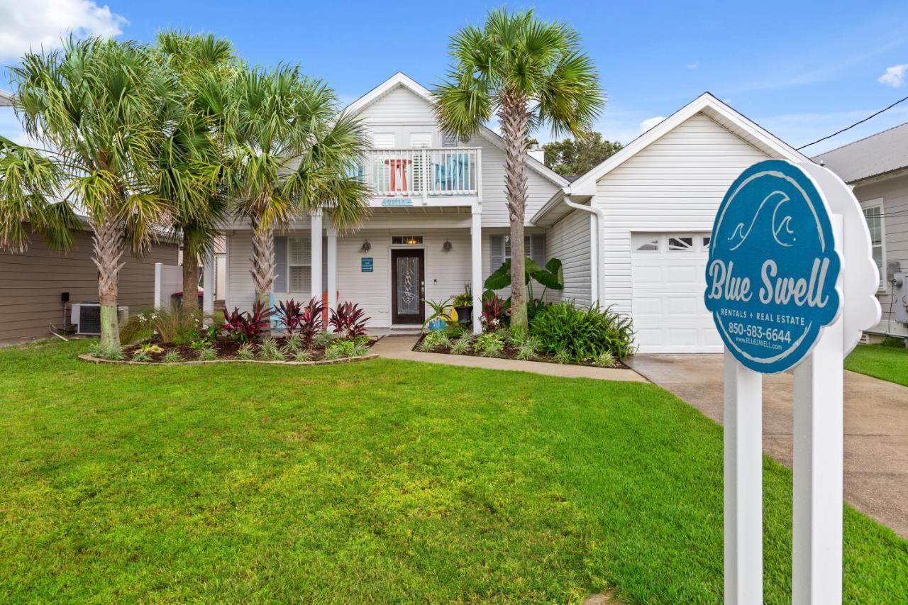 Holiday home 21816 Dolphin Ave
